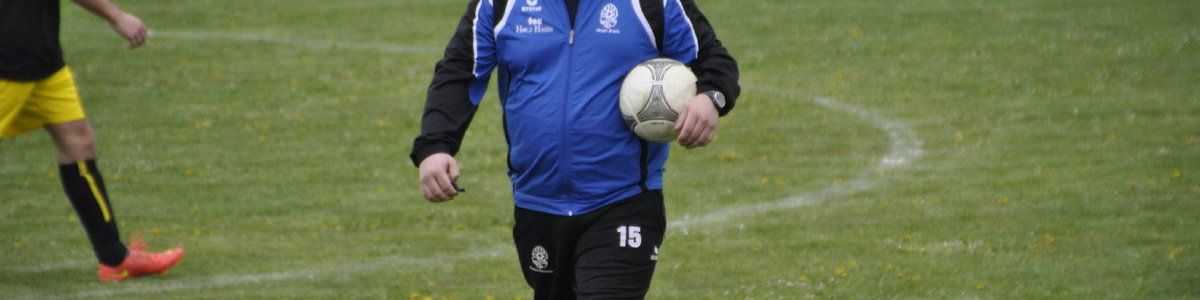 Jürgen Braith als Schiedsrichter im Einsatz